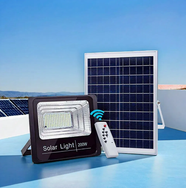 Ладно бела LED соларна рефлекторска светилка од алуминиум/ABS за надворешна употреба, LED рефлекторска светилка од 100 вати