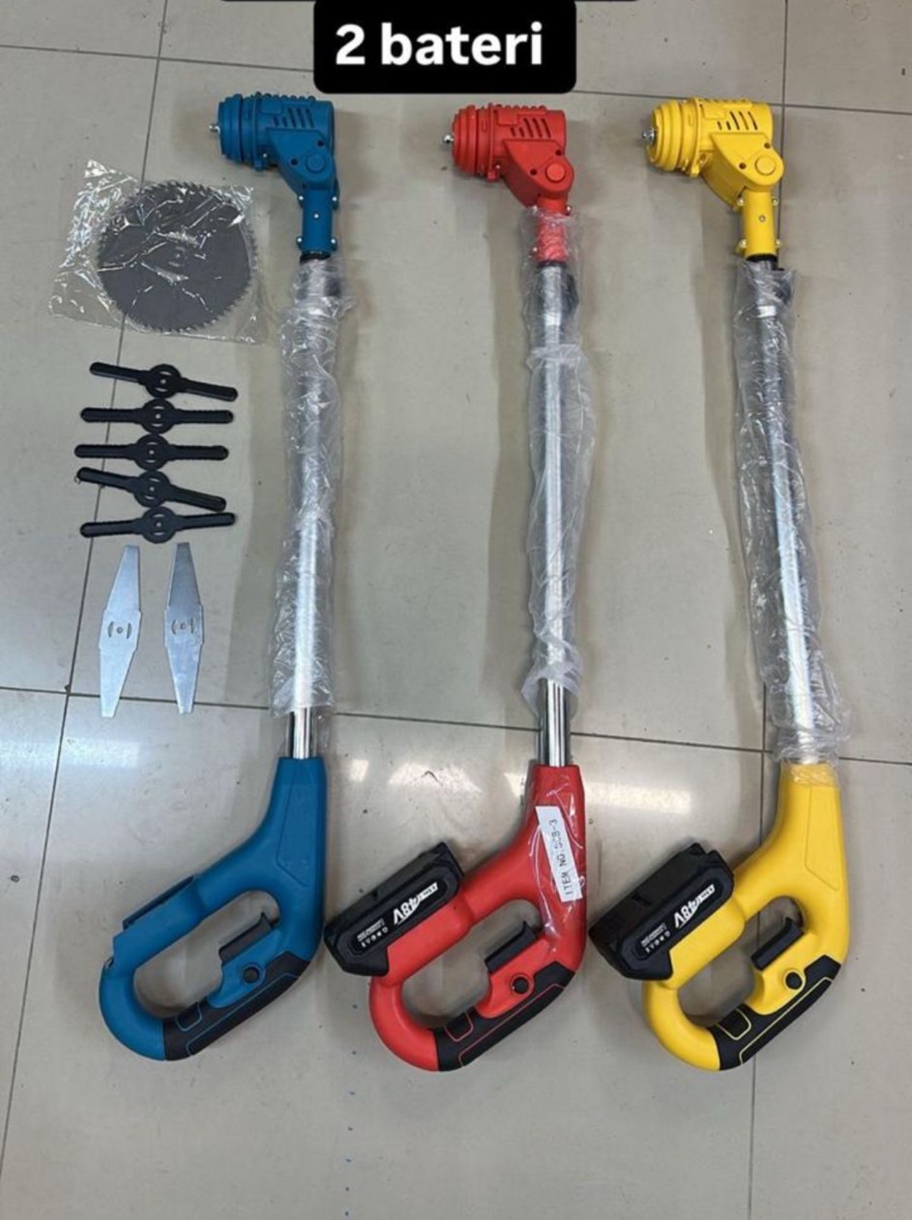 тример на батери ( 2 батери и адаптер) 1600ден