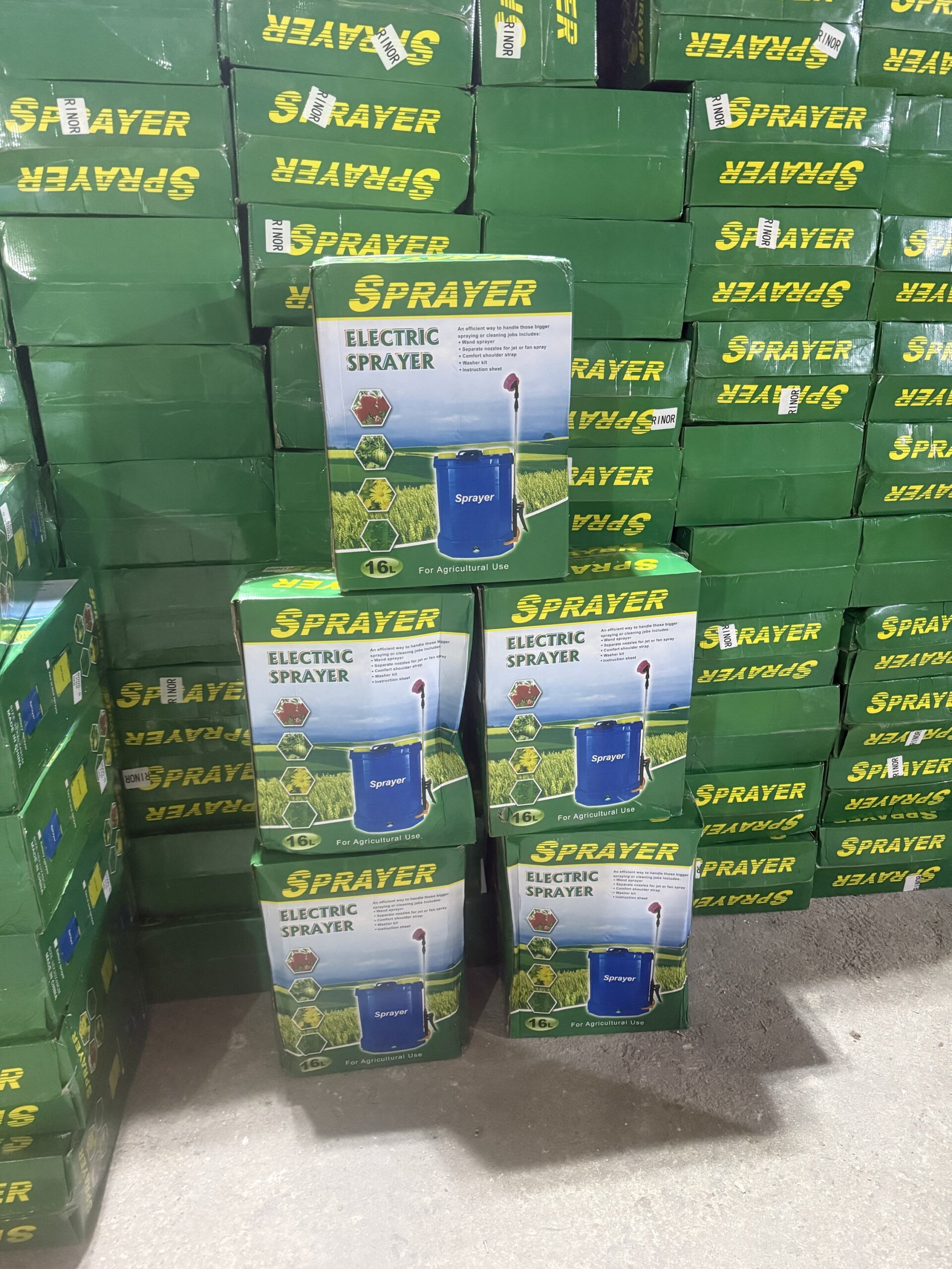 прскалка на батери 16л